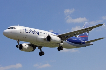 LV-BTM · Airbus A320-233 · (AEP/SABE)