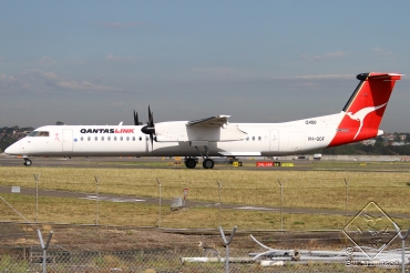 VH-QOF