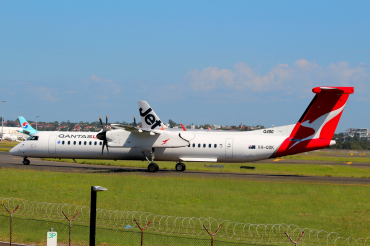 VH-QOK · Bombardier Dash 8-Q402 · (SYD / YSSY)
