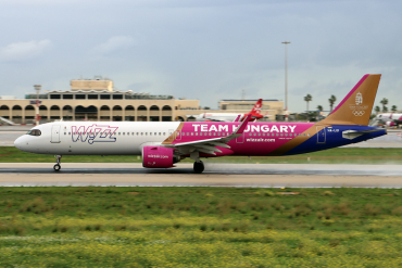 HA-LGI · Airbus A321-271NX · (MLA / LMML)
