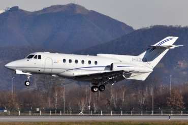 I-AZFB · Hawker Siddeley HS-125-700A · (BGY / LIME)