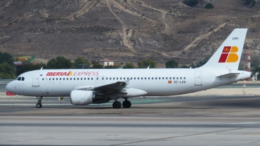 EC-LKH · Airbus A320-214 · (MAD / LEMD)