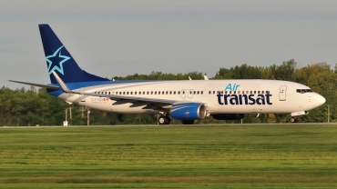C-FYQN · Boeing 737-8AS(WL) · (YUL / CYUL)