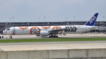 JA789A · Boeing 777-381ER · (IAD / KIAD)