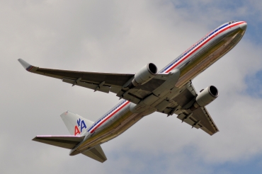 N382AN