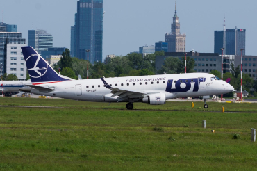 SP-LDF · Embraer 170-100 LR · (WAW / EPWA)