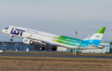 SP-LNA · Embraer 190-200LR · (RZE / EPRZ)