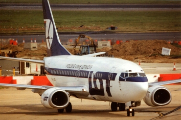 SP-LKB · Boeing 737-55D · (LHR / EGLL)