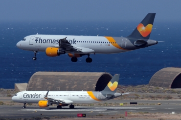 OO-TCT · Airbus A320-212 · (LPA / GCLP)