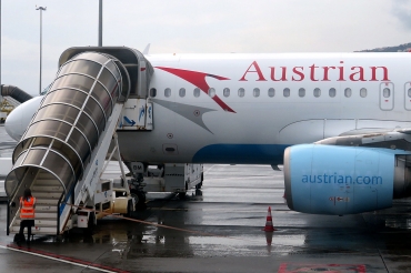 OE-LBM