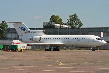 RA-42368 · Yakovlev Yak-42D · (BKA / UUBB)