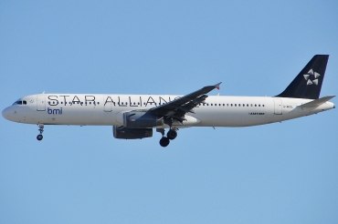 G-MIDL · Airbus A321-231 · (LPA / GCLP)