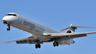 C-GFJZ · Bombardier CRJ-705 · (YUL / CYUL)
