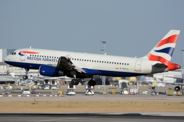 G-EUYH · Airbus A320-232 · (LIS / LPPT)