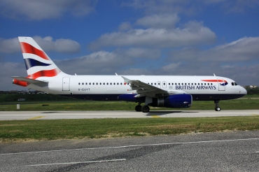 G-EUYT · Airbus A320-232 · (LIS / LPPT)