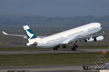 B-HXJ · Airbus A340-313X · (AKL / NZAA)