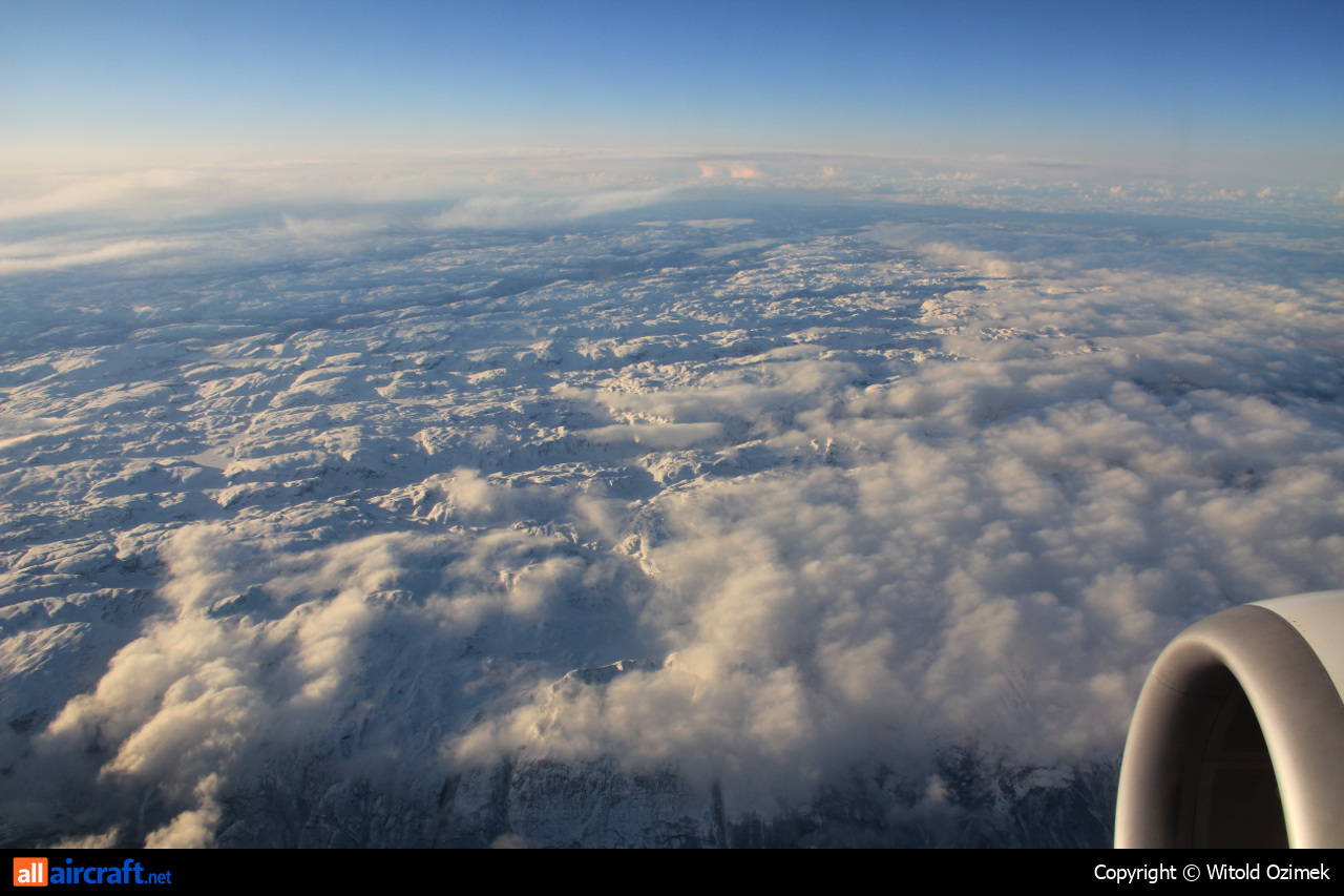 LN-NOZ · Boeing 737-8JP(WL) · -