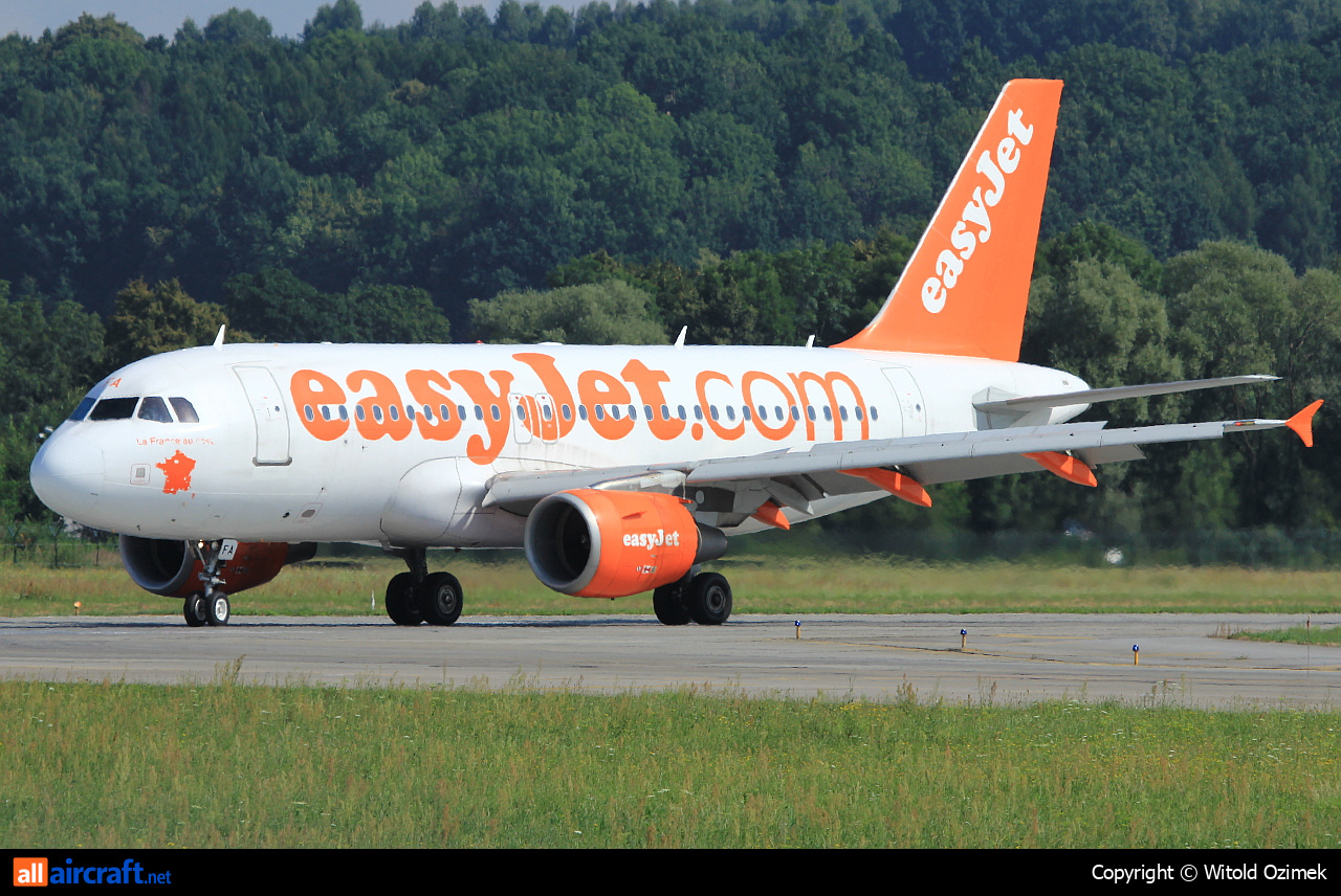 G-EZFA · Airbus A319-111 · (KRK / EPKK)