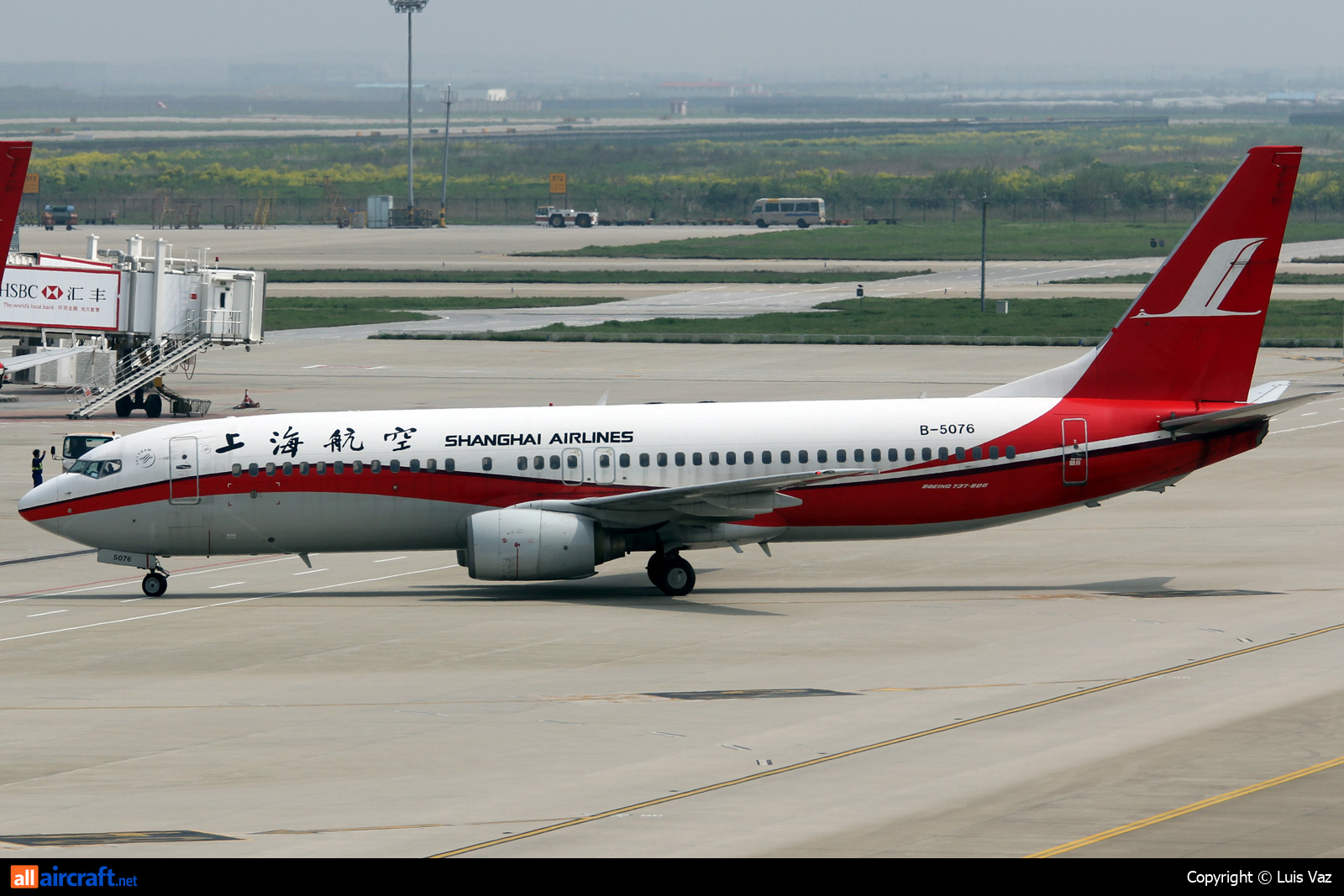 B-5076 · Boeing 737-86N · (PVG / ZSPD)
