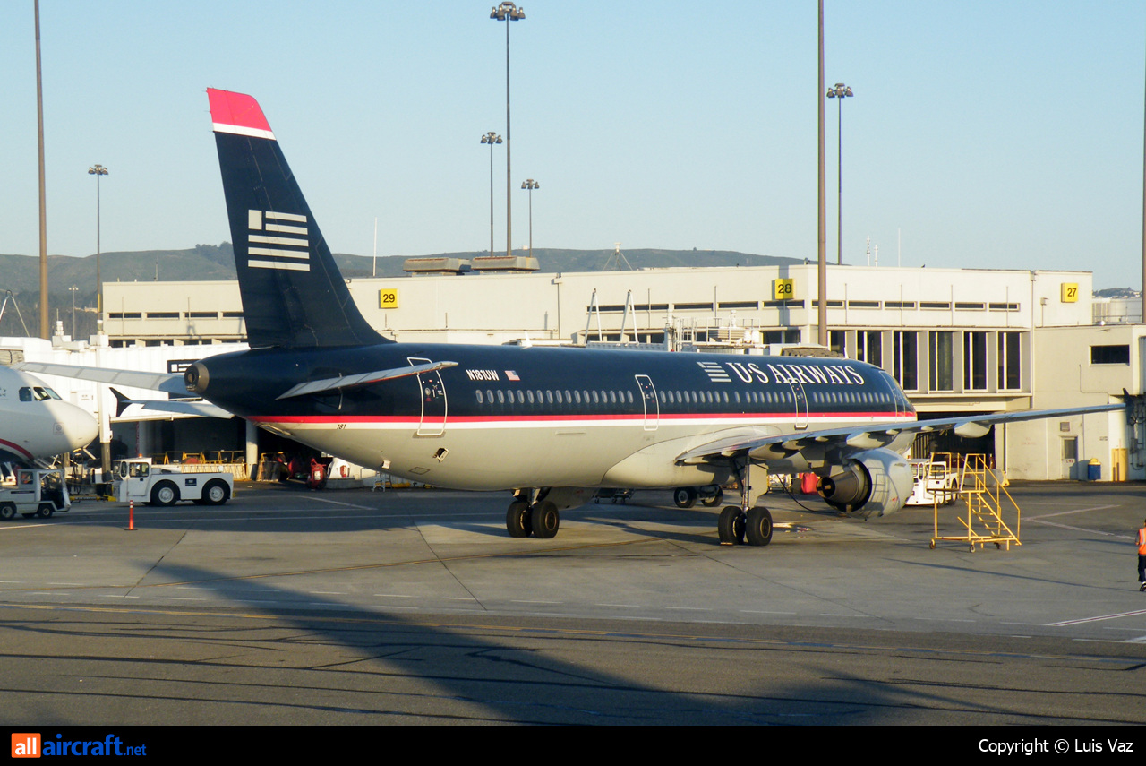 N181UW · Airbus A321-211 · (SFO / KSFO)