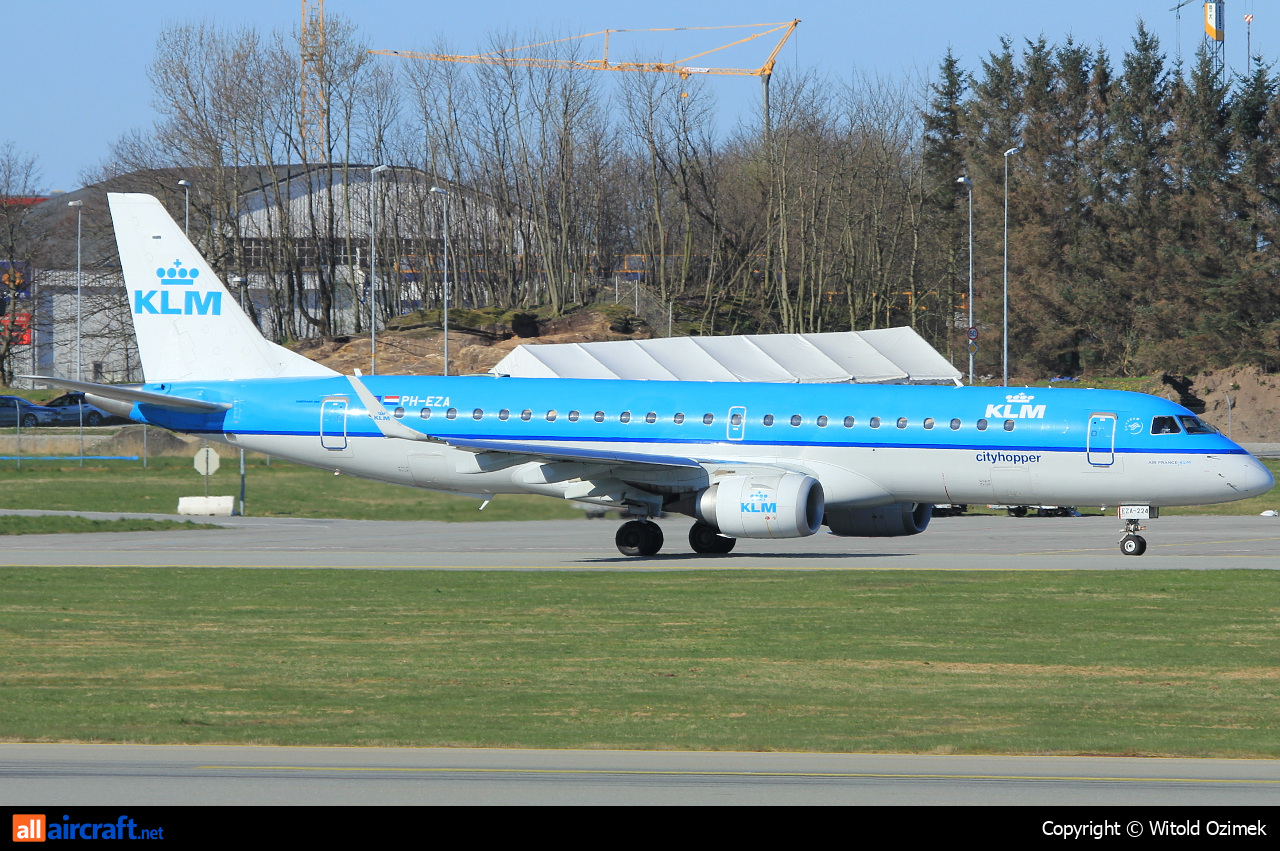 PH-EZA · Embraer 190-100STD · Norway