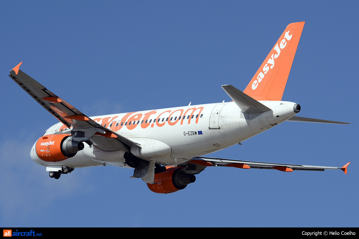 G-EZBW · Airbus A319-111 · (FAO / LPFR)