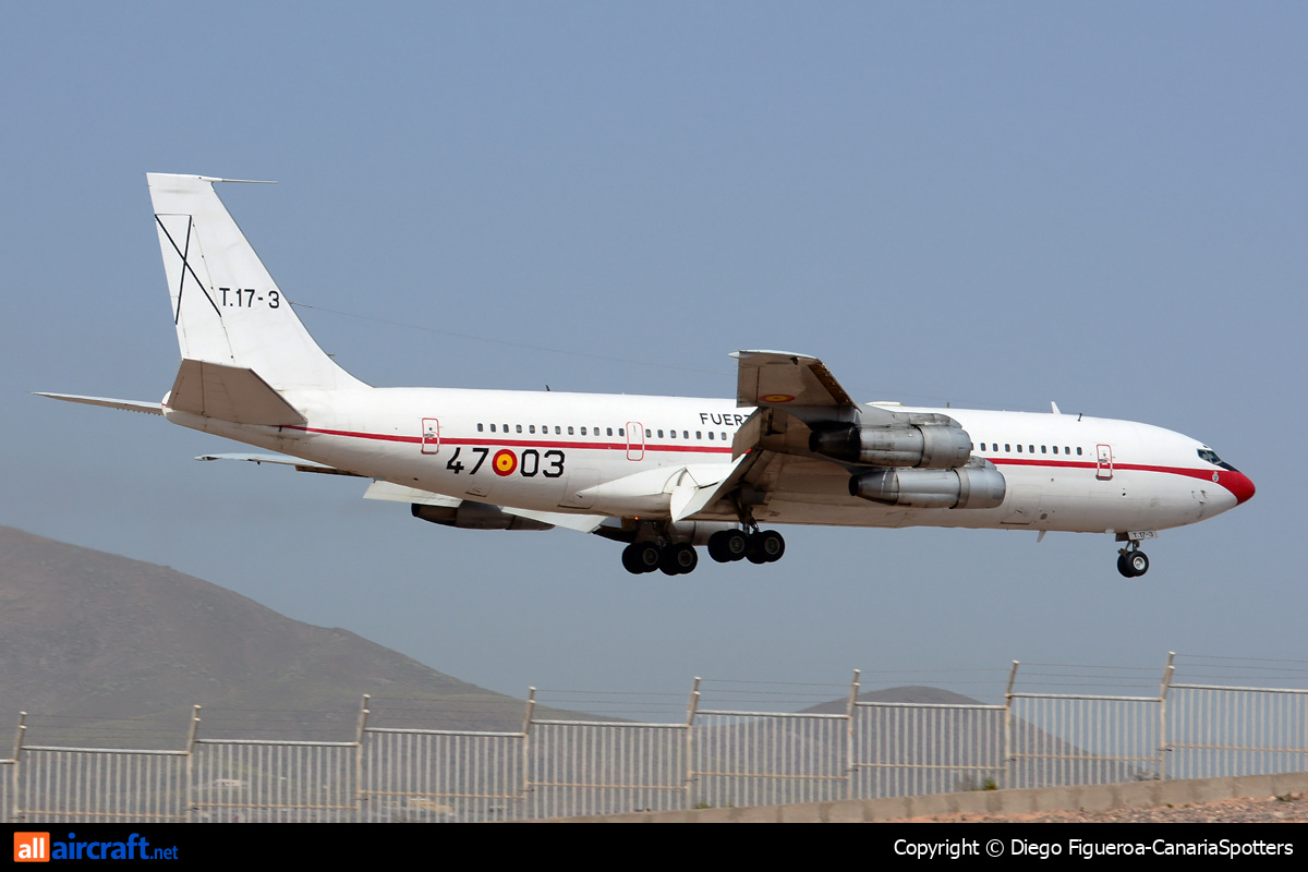 T.17-3 · Boeing 707-368C(KC) · (LPA / GCLP)