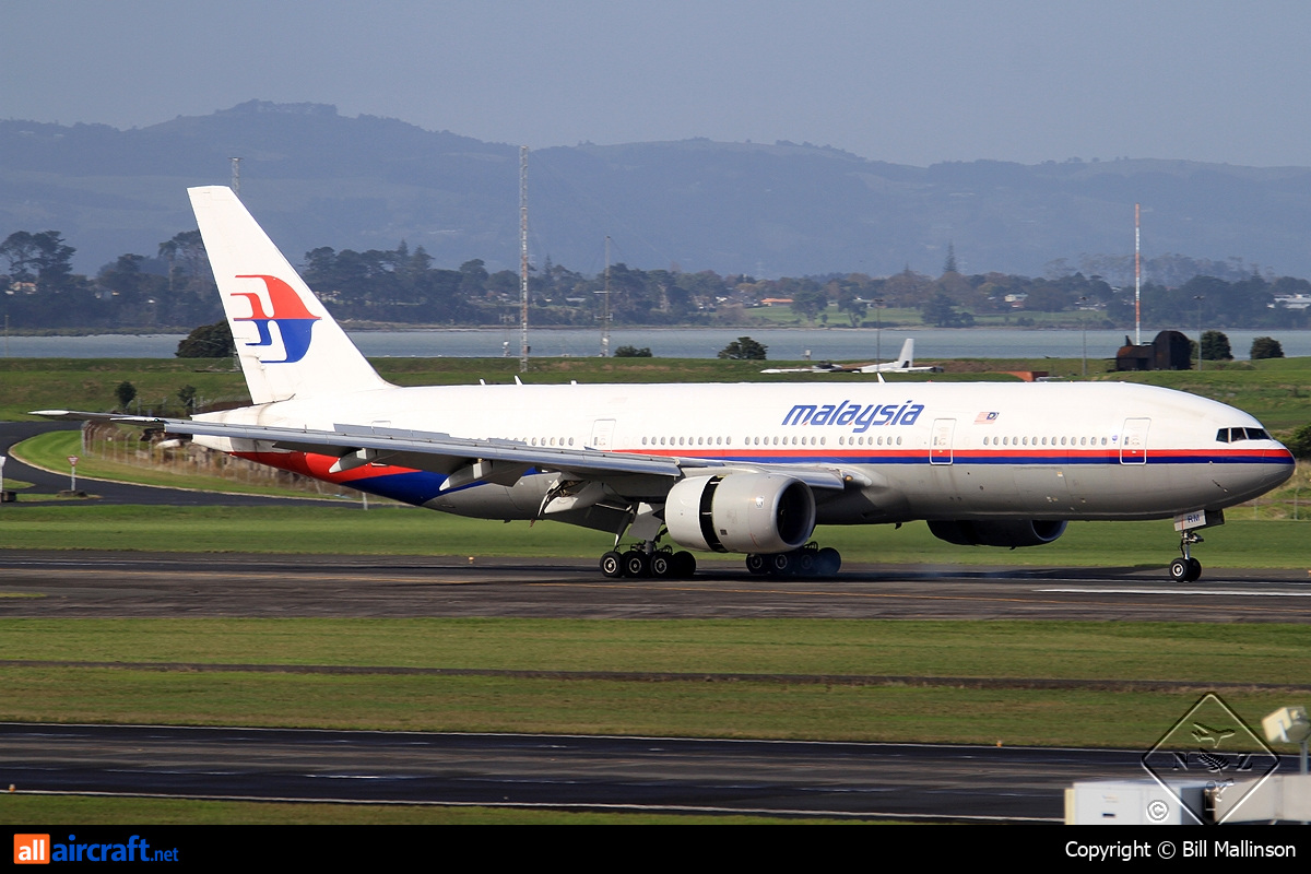 9M-MRM · Boeing 777-2H6/ER · (AKL / NZAA)
