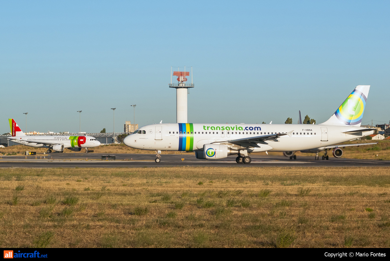 F-HBNA · Airbus A320-214 · (LIS / LPPT)