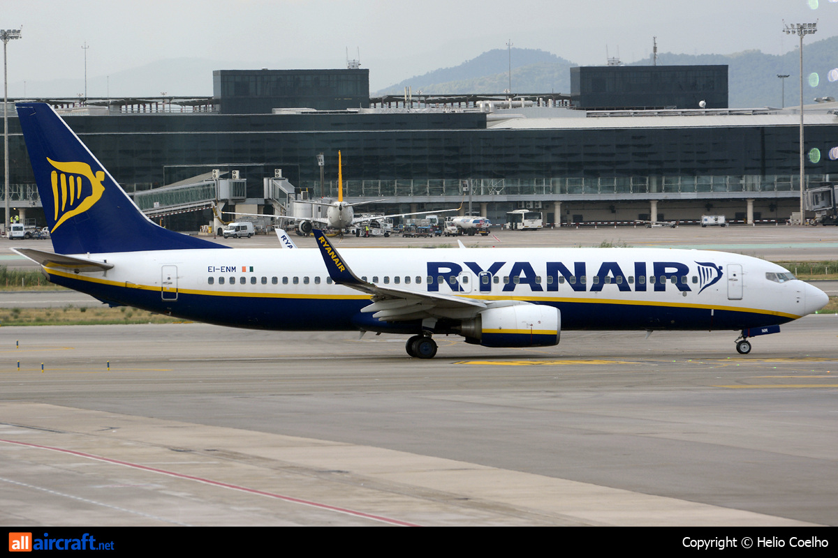 EI-ENM · Boeing 737-8AS(WL) · (BCN / LEBL)