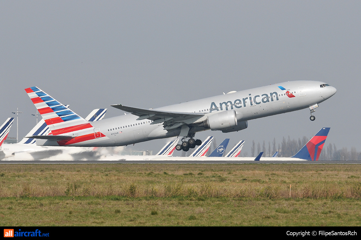 N783AN · Boeing 777-223(ER) · (CDG / LFPG)