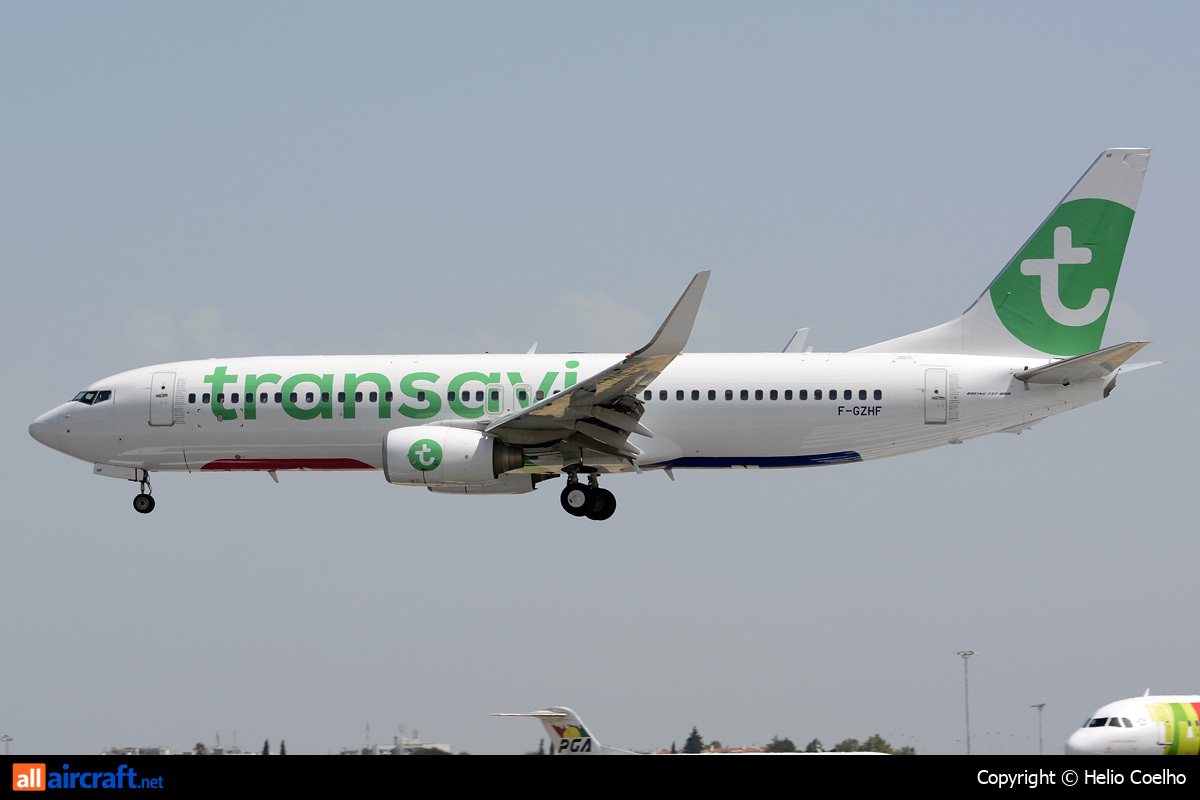 F-GZHF · Boeing 737-8K2 · (LIS / LPPT)