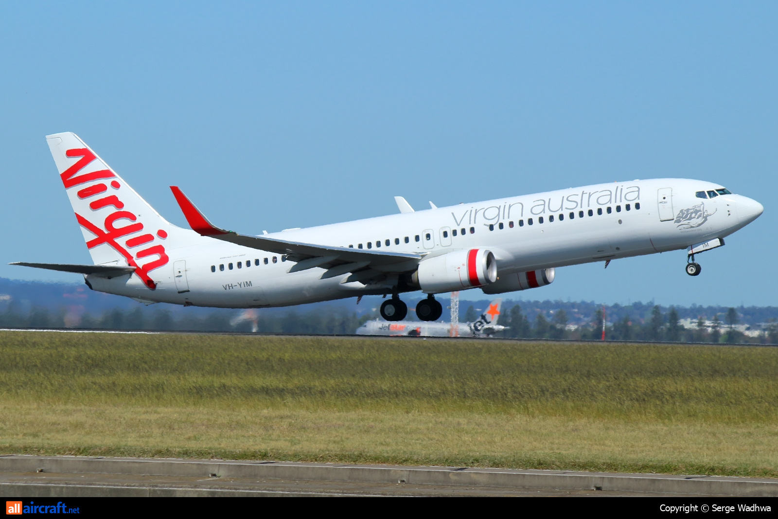 VH-YIM · Boeing 737-8FE · (SYD / YSSY)