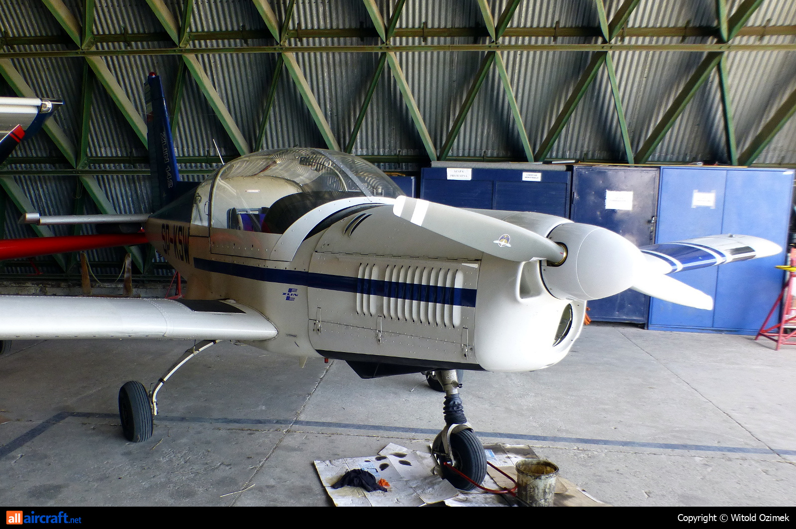 SP-KSW · Zlin Z-142 · (EPNL)