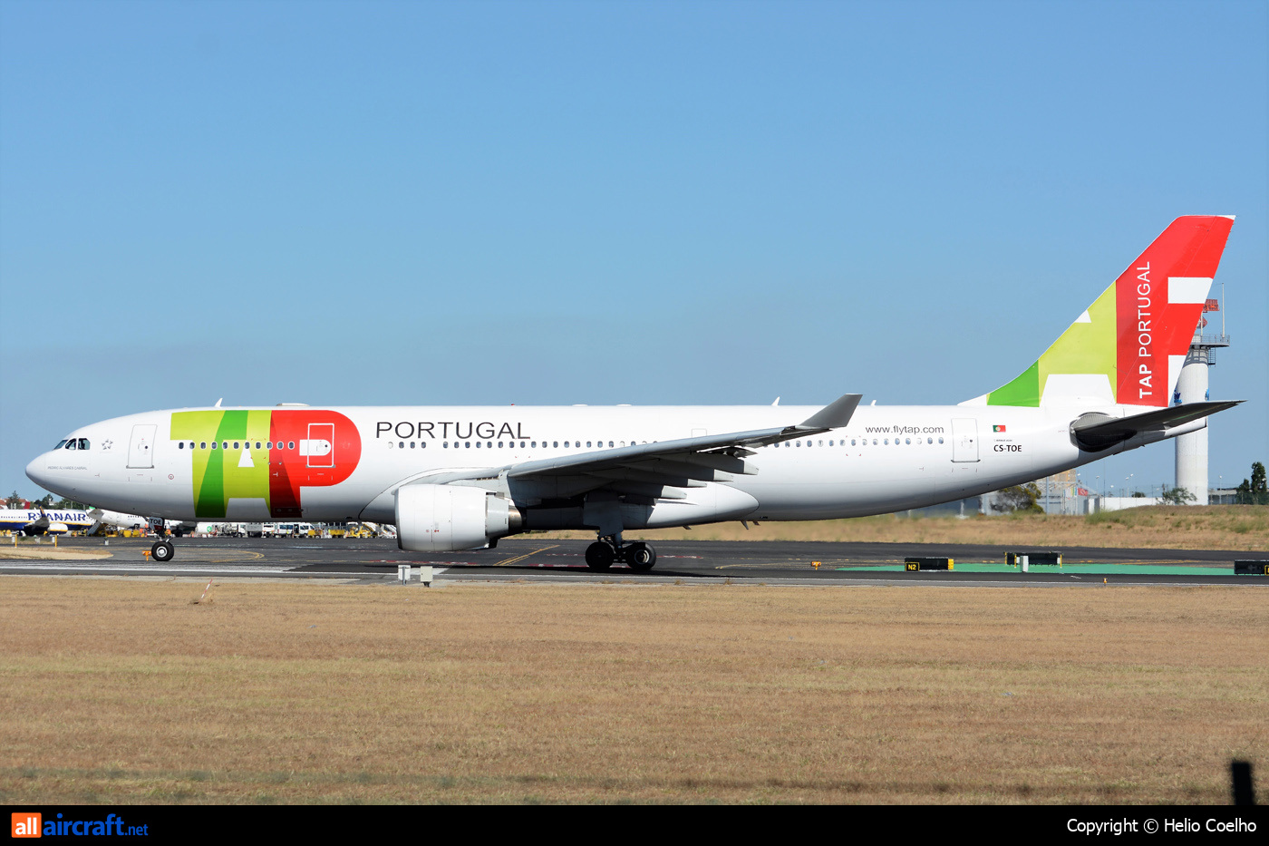CS-TOE · Airbus A330-223 · (LIS / LPPT)