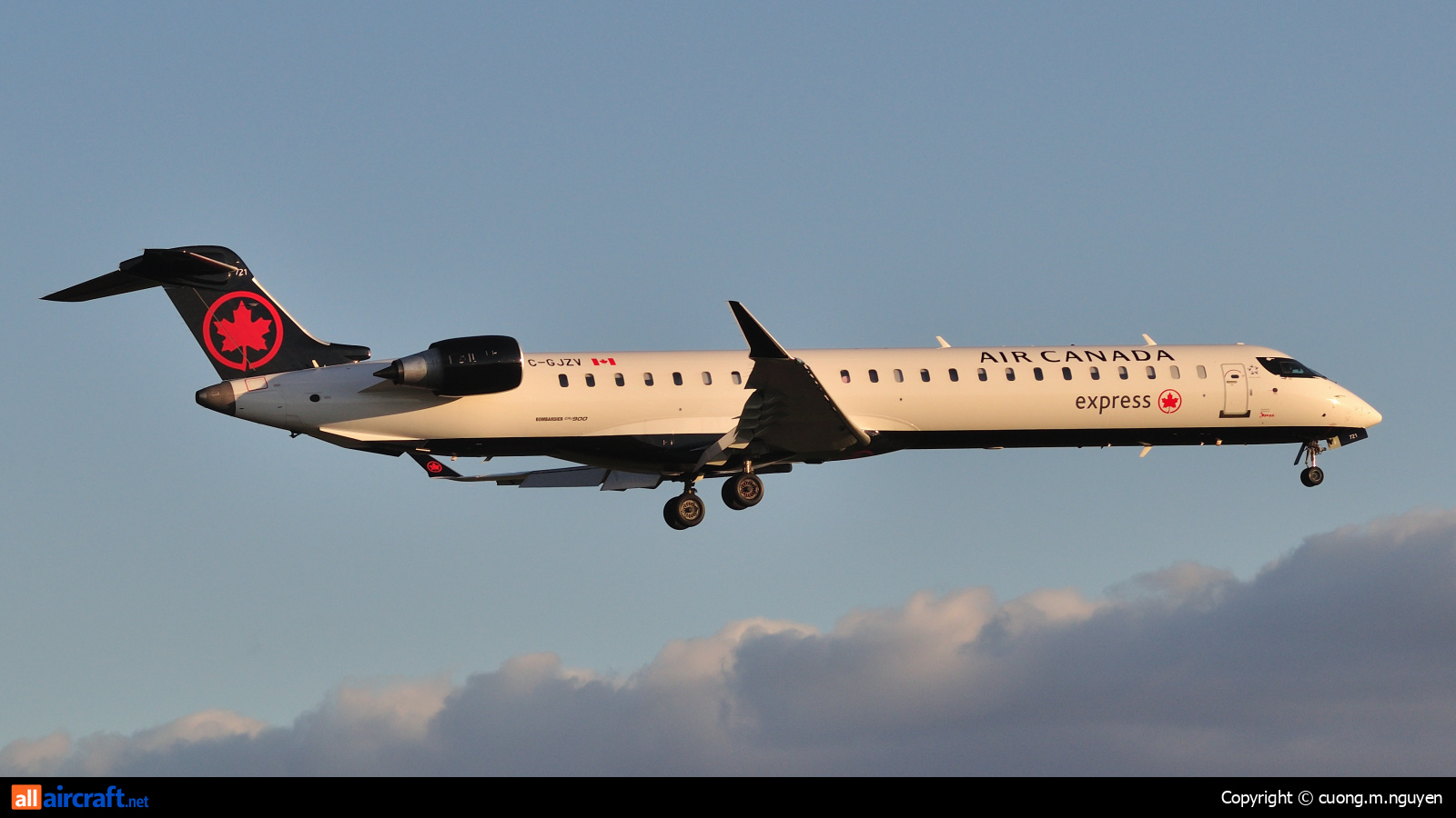 C-GJZV · Bombardier CRJ-900LR · (YUL / CYUL)