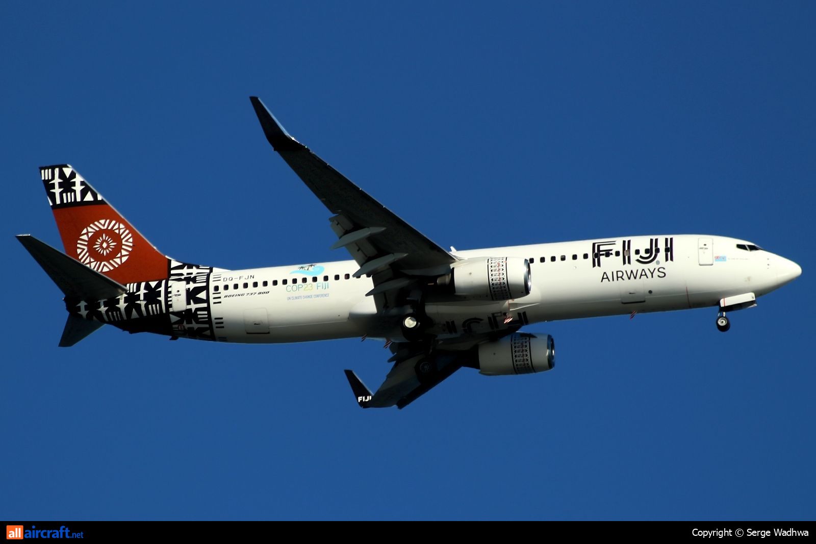 DQ-FJN · Boeing 737-808(WL) · (SYD / YSSY)