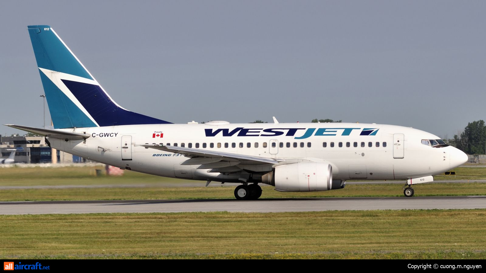C-GWCY · Boeing 737-6CT · (YUL / CYUL)