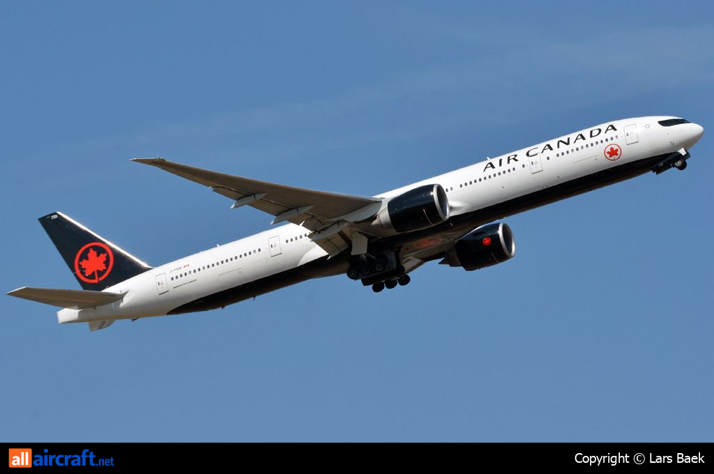 C-FIUR · Boeing 777-333/ER · (CPH / EKCH)