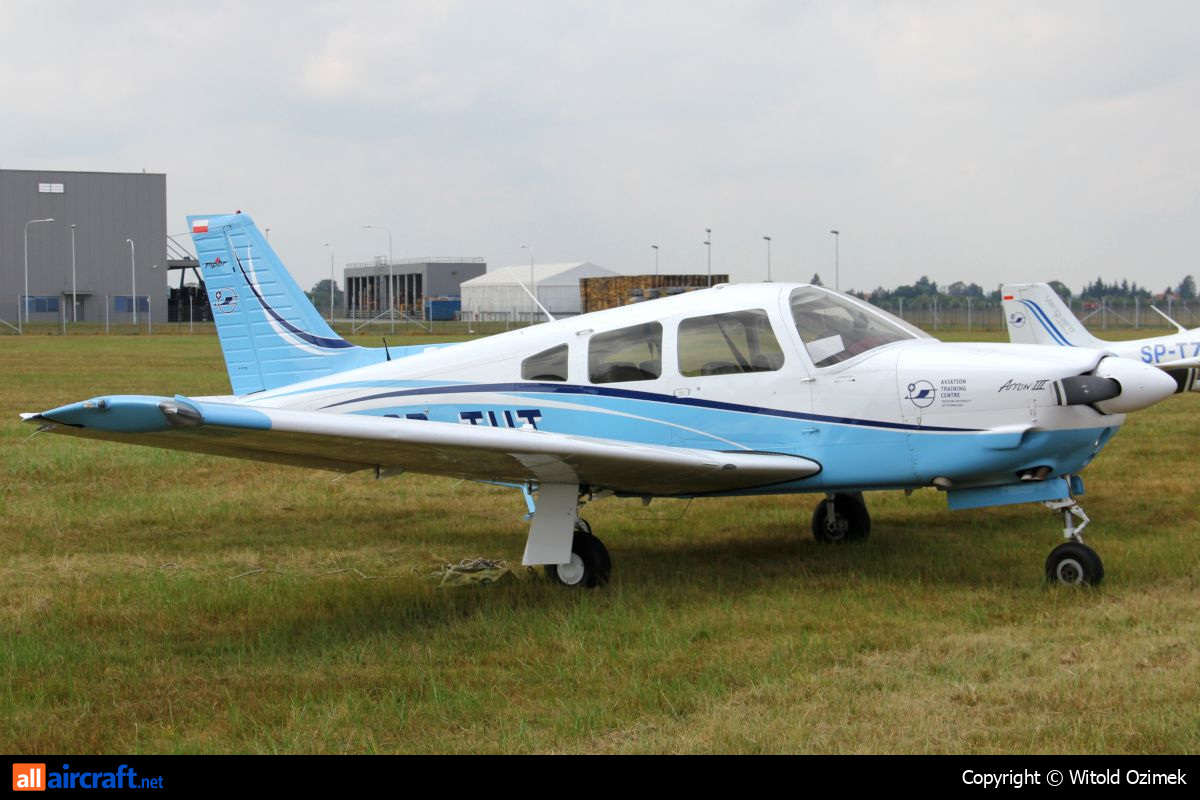 SP-TUT · Piper PA-28R-201 · (EPML)