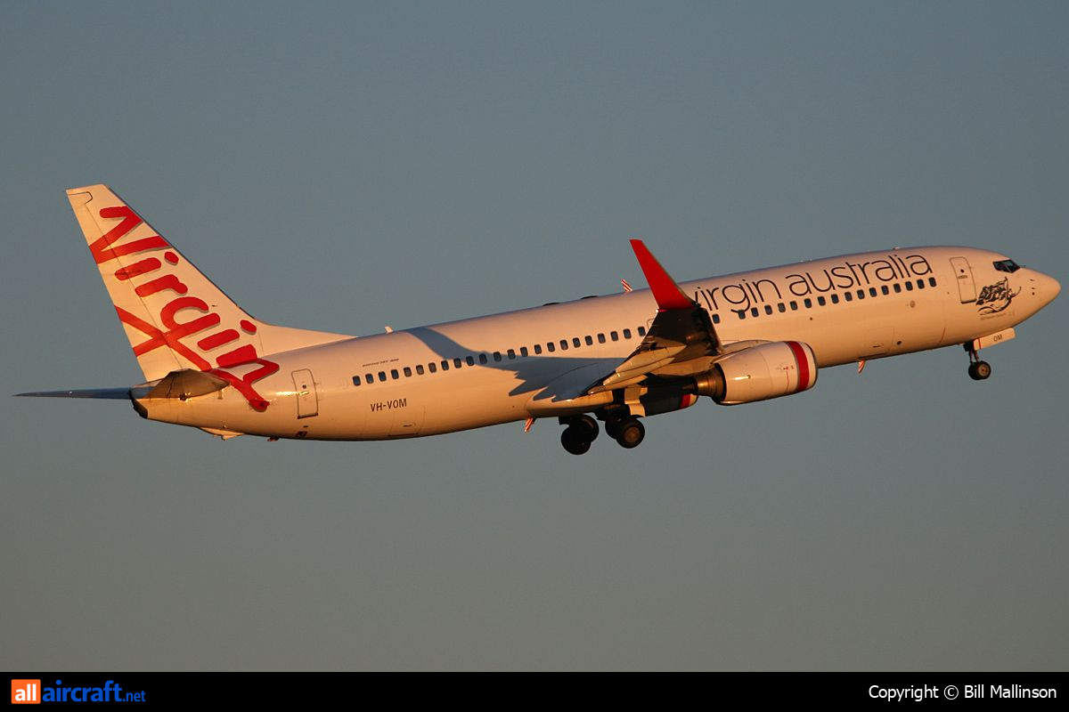 VH-VOM · Boeing 737-8FE(WL) · (SYD / YSSY)