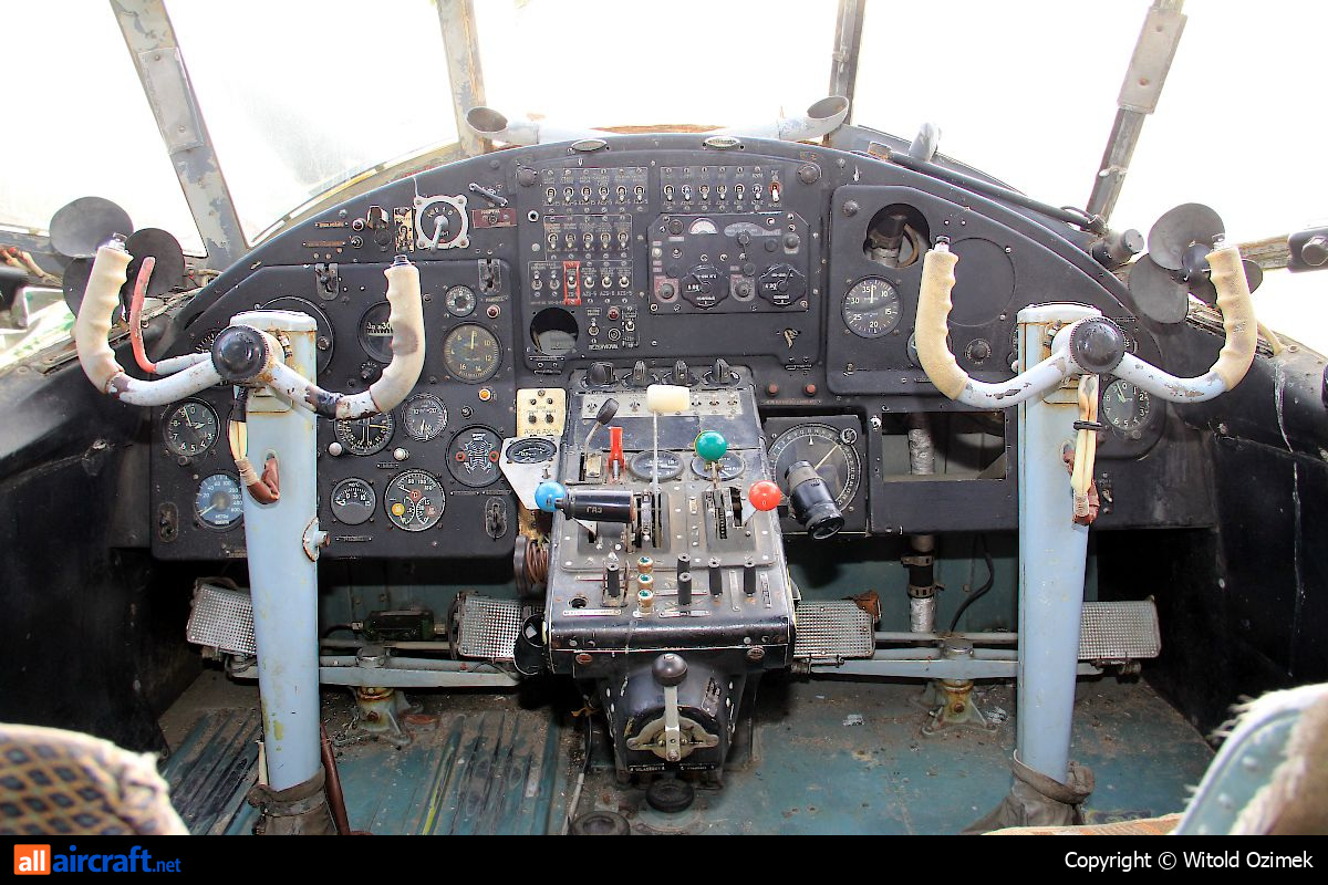 SP-WWC · PZL-Mielec An-2R · -
