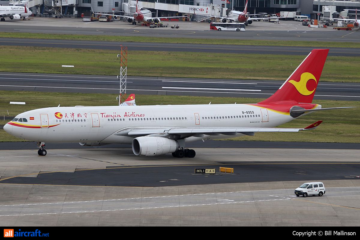B-8959 · Airbus A330-243 · (SYD / YSSY)
