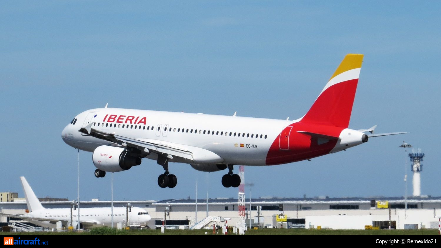 EC-ILR · Airbus A320-214 · (LIS / LPPT)