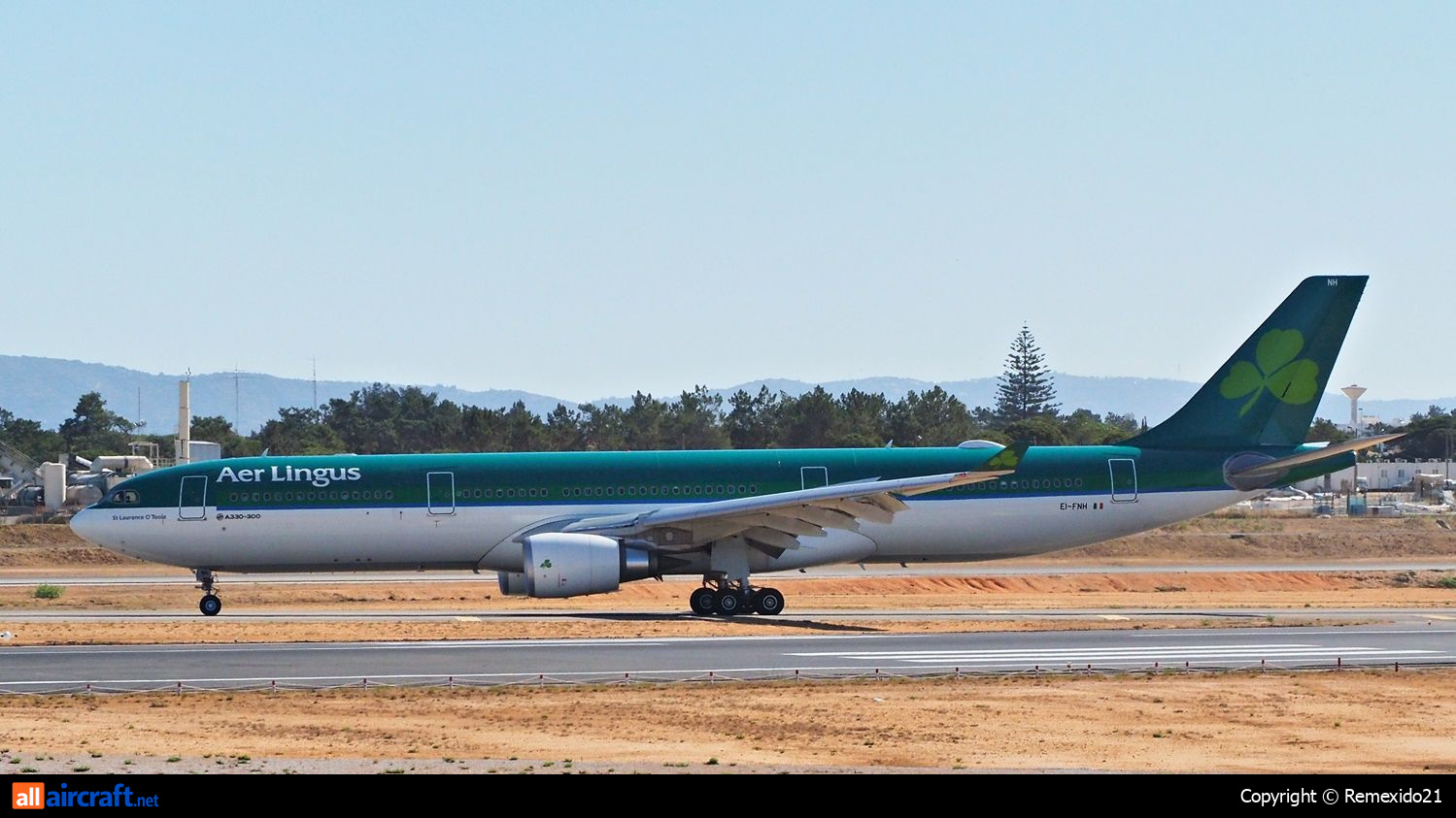 EI-FNH · Airbus A330-302 · (FAO / LPFR)