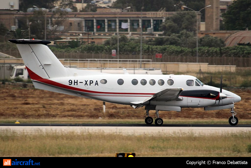 9H-XPA · Beechcraft 200 Super King Air · (MLA / LMML)