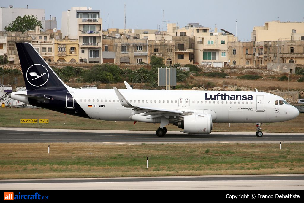 D-AINV · Airbus A320-271N · (MLA / LMML)
