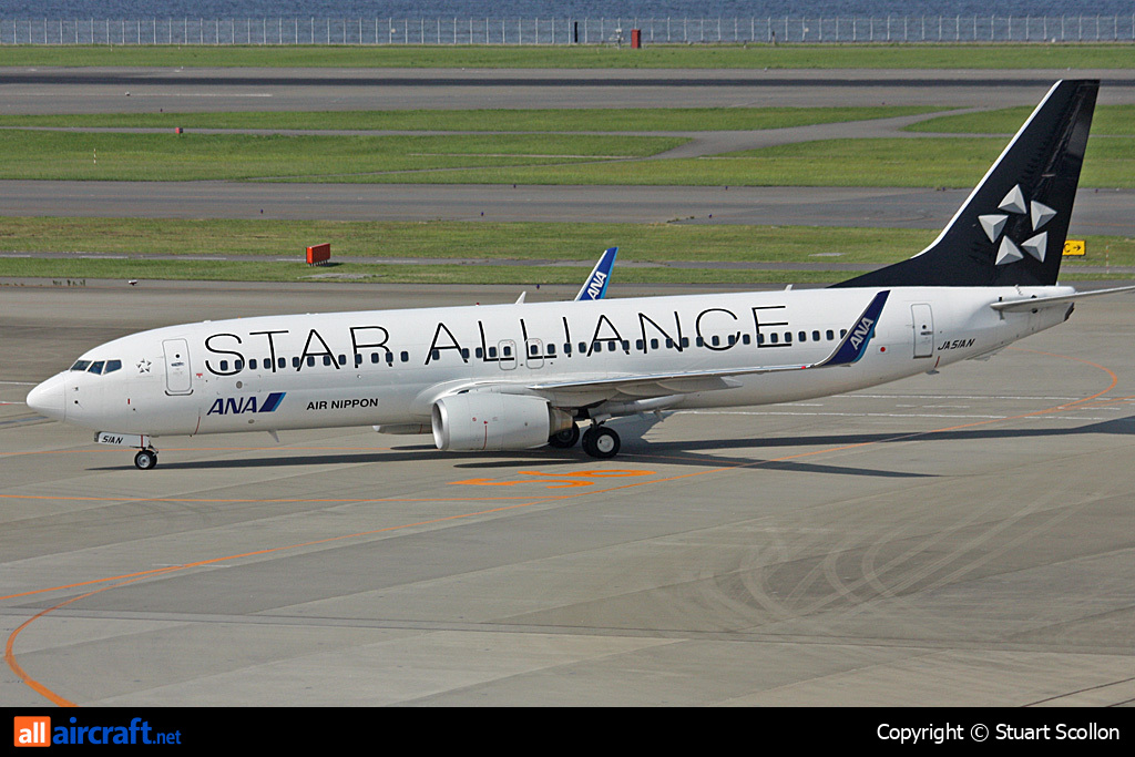 JA51AN · Boeing 737-881 · (HND / RJTT)