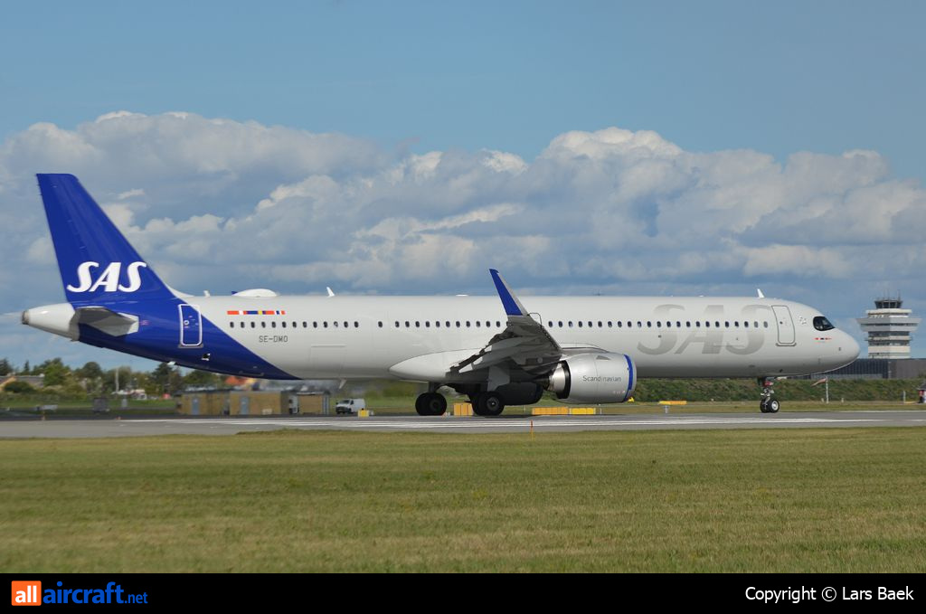 SE-DMO · Airbus A321-253NX · (CPH / EKCH)
