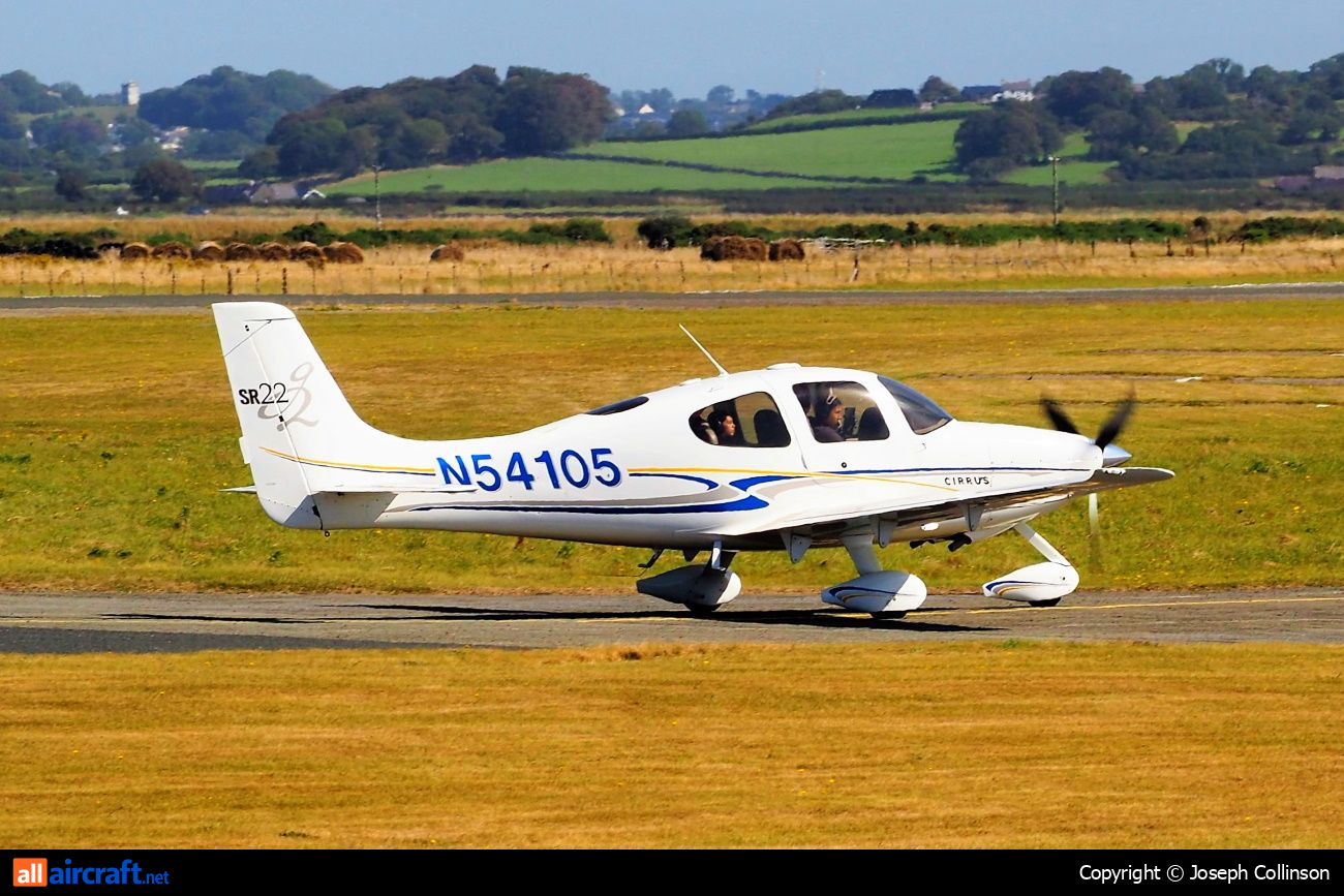 N54105 · Cirrus SR22 G2 · (EGCK)